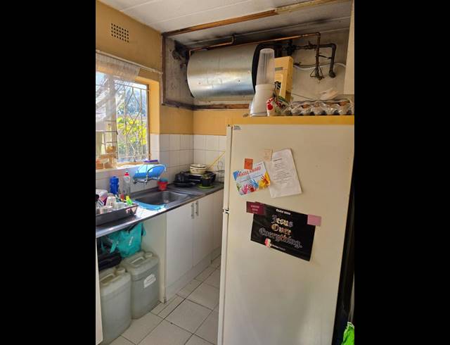 1 BEDROOM APARTMENT FOR SALE IN TURFFONTEIN